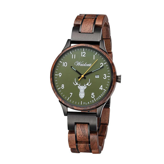 Drevené poľovnícke hodinky Waidzeit Diana Zelené z burelového dreva s machovo zeleným ciferníkom a motívom jeleňa