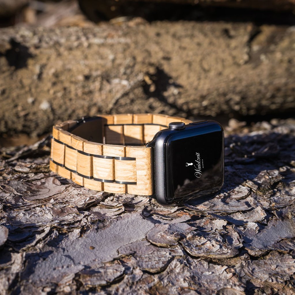 Drevený remienok na apple watch