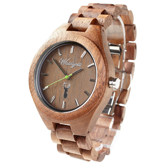 Pánske drevené hodinky Waidzeit Gams Platzhirsch – štýlové hodinky z orechového dreva s motívom jeleňa