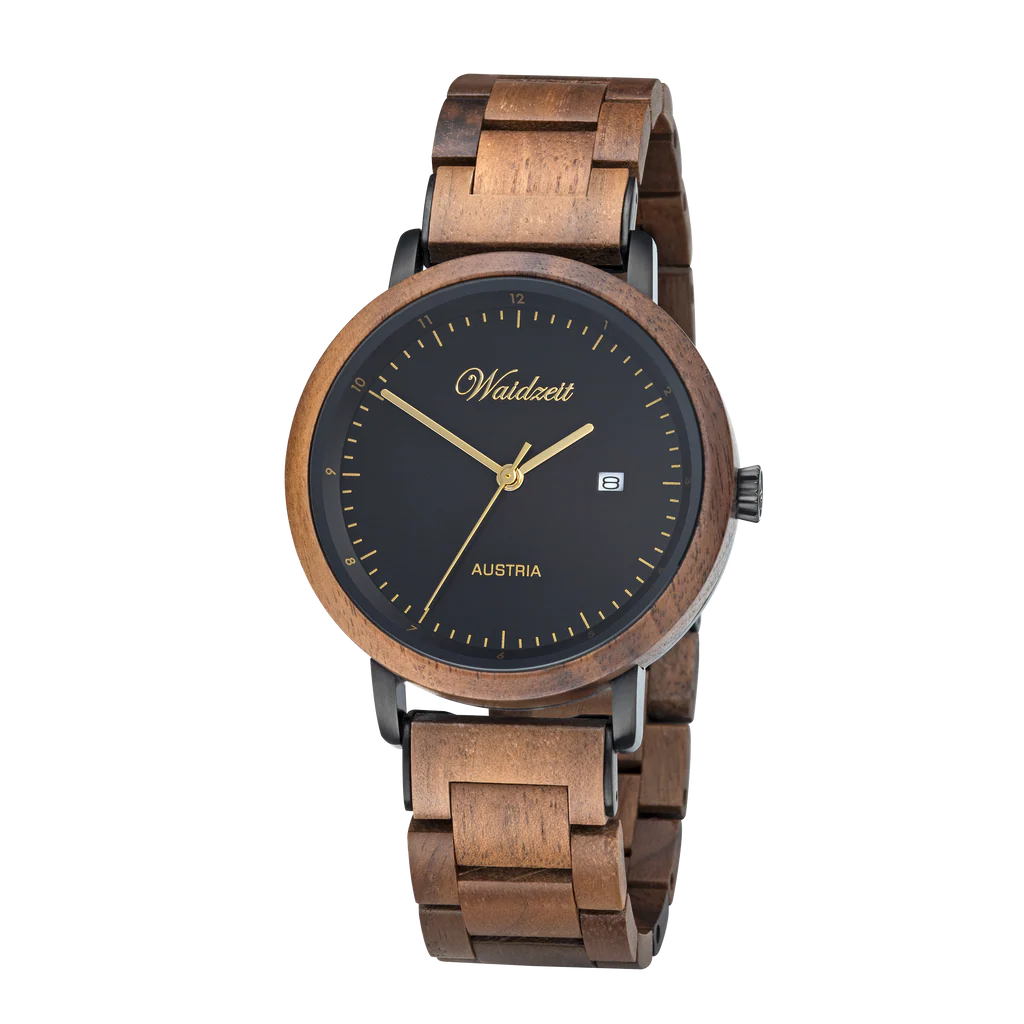 Pánske drevené hodinky Waidzeit Max z orechového dreva s čiernym ciferníkom a zlatými detailmi – nadčasová elegancia s alpským dizajnom