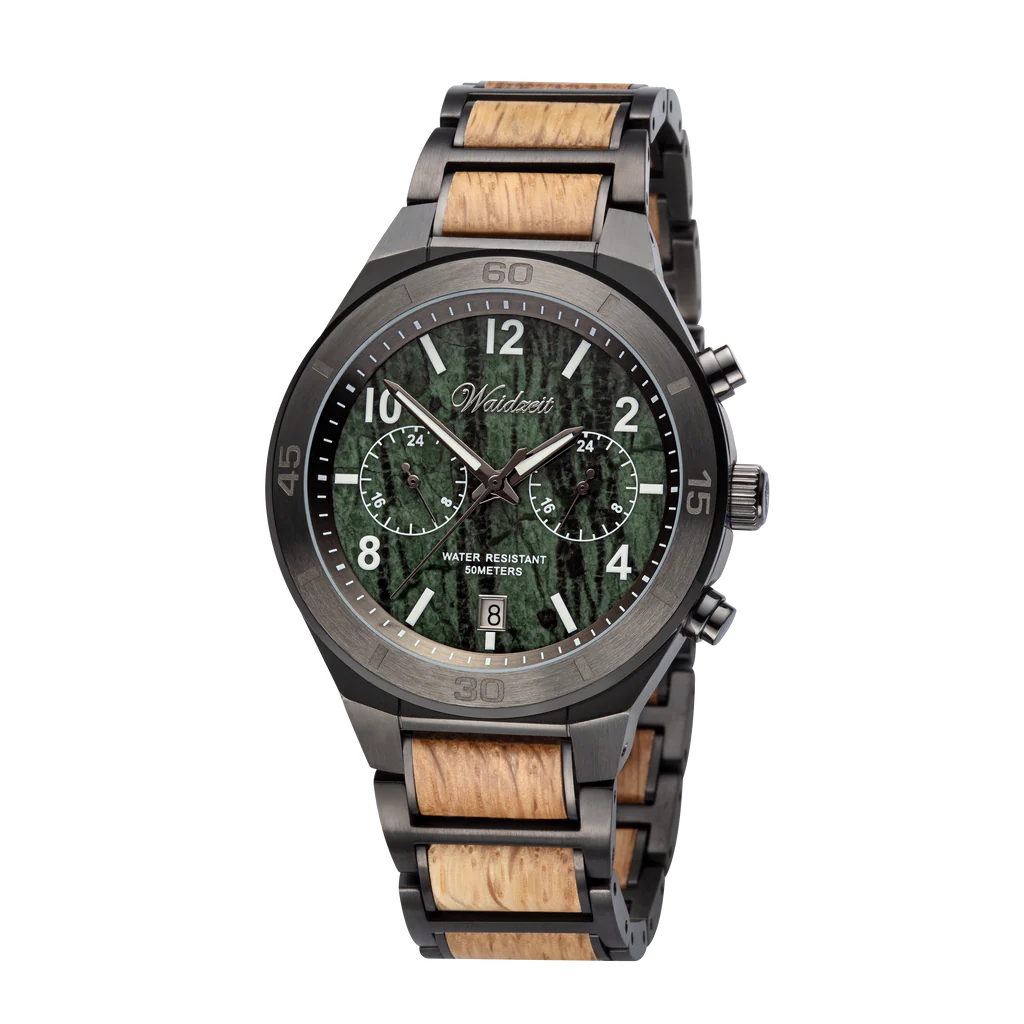 Pánske drevené hodinky Waidzeit Zem z planetárnej kolekcie – barikové drevo a zelený mramor symbolizujú prírodu, rovnováhu a eleganciu