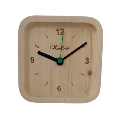 Stolové drevené hodiny Waidzeit Borovica s nemeckým strojčekom Junghans – elegantný dizajn z prírodného borovicového dreva pre moderný interiér