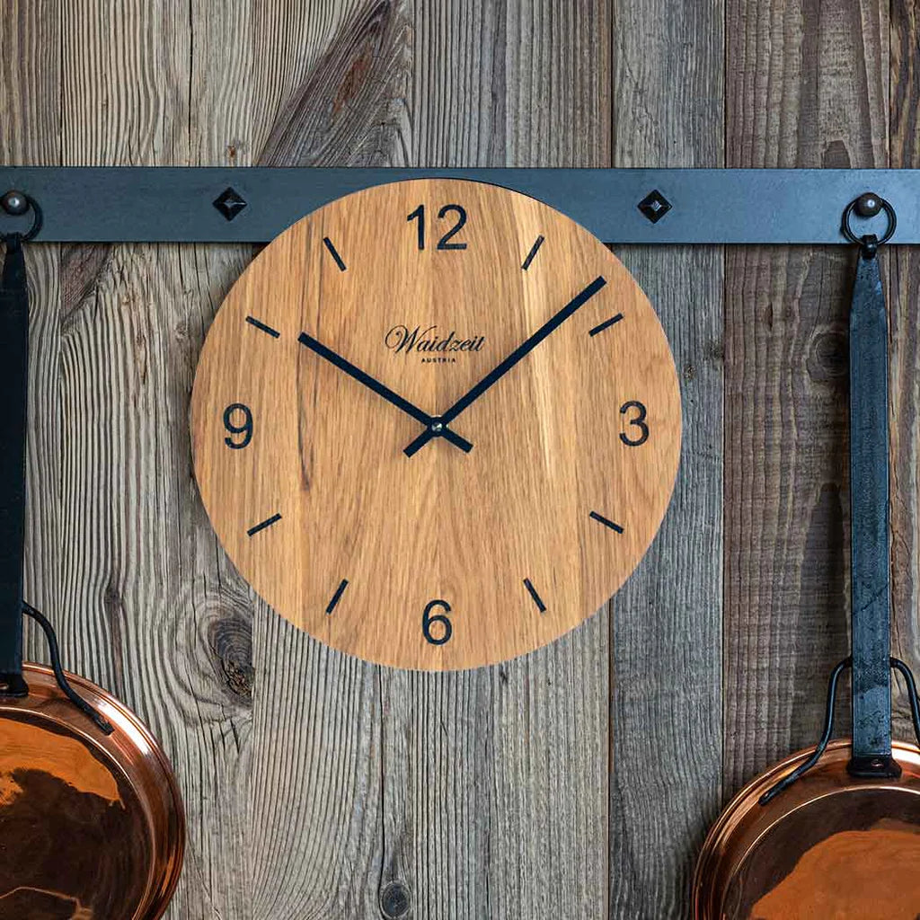 Drevené hodiny Tempus Dub