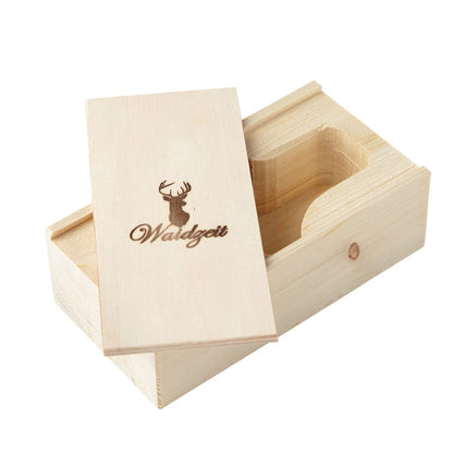 Vreckové hodinky Waidzeit Skelett v darčekovom balení – kombinácia lesklého kovu a prírodného orechového dreva