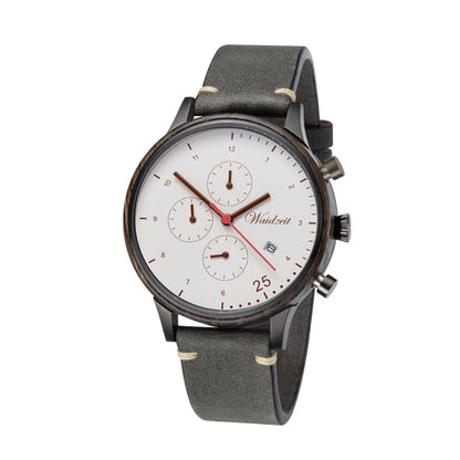 Drevené hodinky Waidzeit Barista Bianco Leather – elegantné pánske hodinky z močiarného duba s bielym ciferníkom a koženým remienkom, inšpirované talianskou kávovou kultúrou