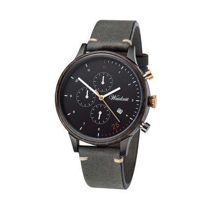 Drevené hodinky Waidzeit Barista Oro Leather – luxusné pánske hodinky z močiarného duba s čiernym ciferníkom, zlatými detailmi a koženým remienkom, inšpirované talianskou kávou