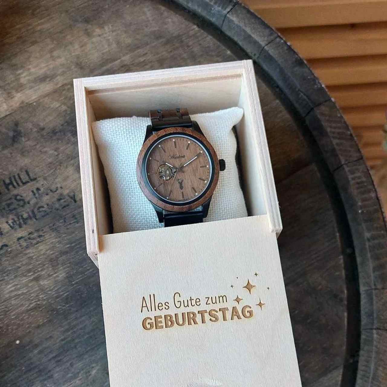 Pánske drevené hodinky Waidzeit Ludwig v darčekovej drevenej krabičke – dokonalý darček pre milovníka dreva a štýlu
