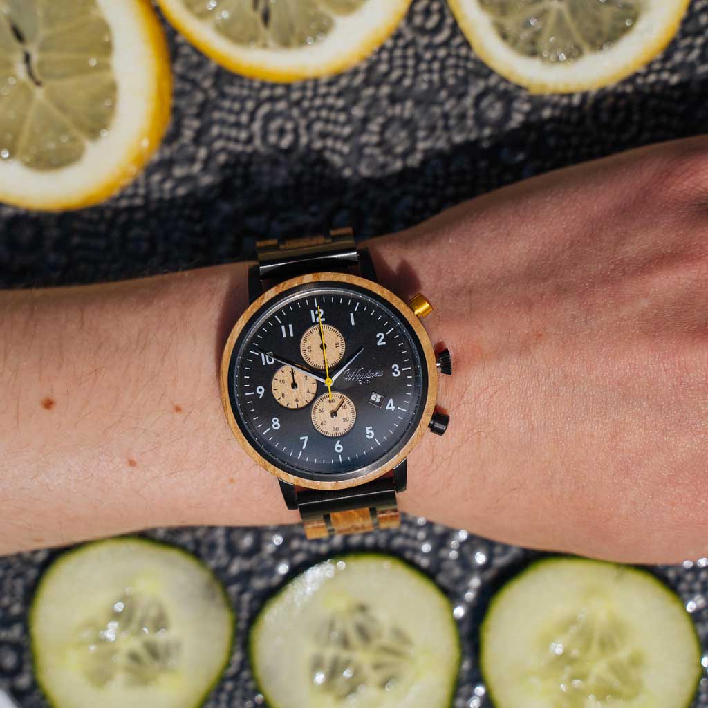 pánske hodinky drevené